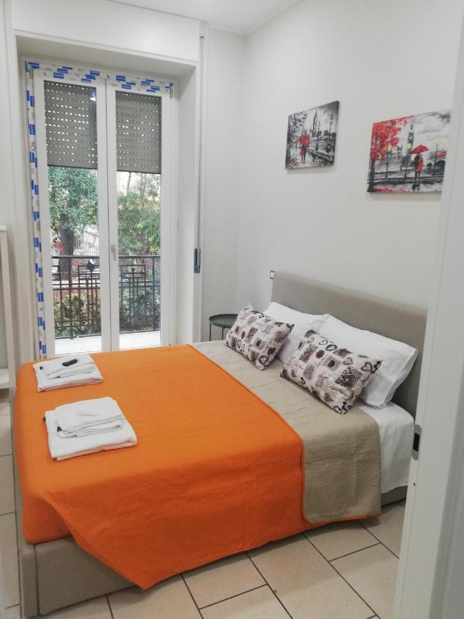Binario 3 Bed and Breakfast Eboli Exteriör bild